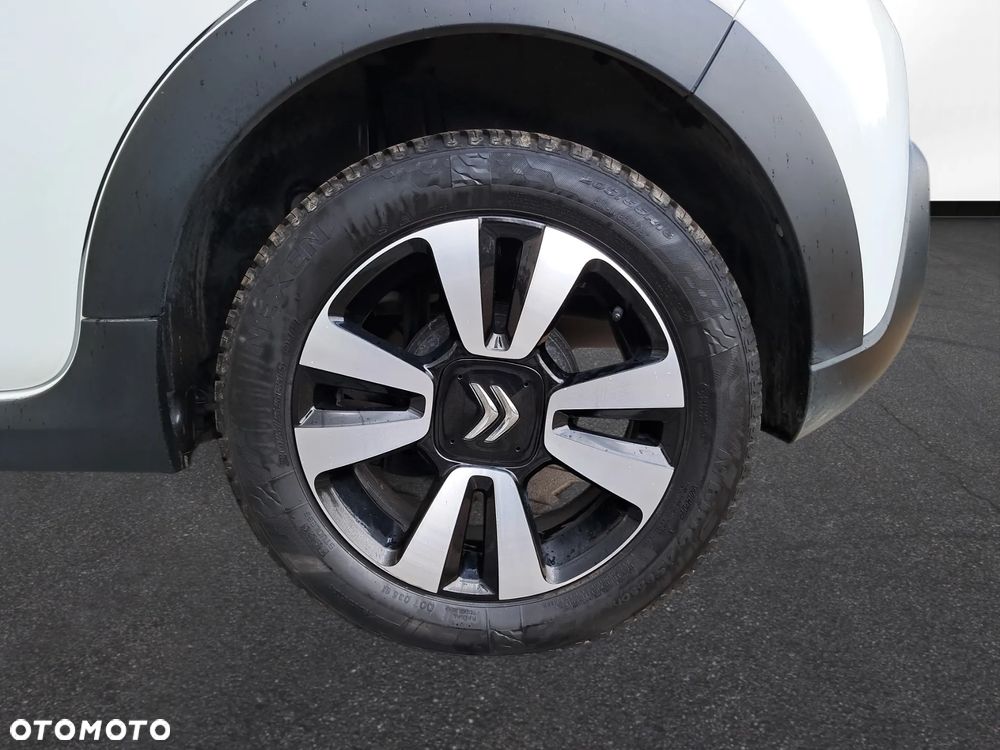 Citroën C3 1.2 PureTech Shine - 10