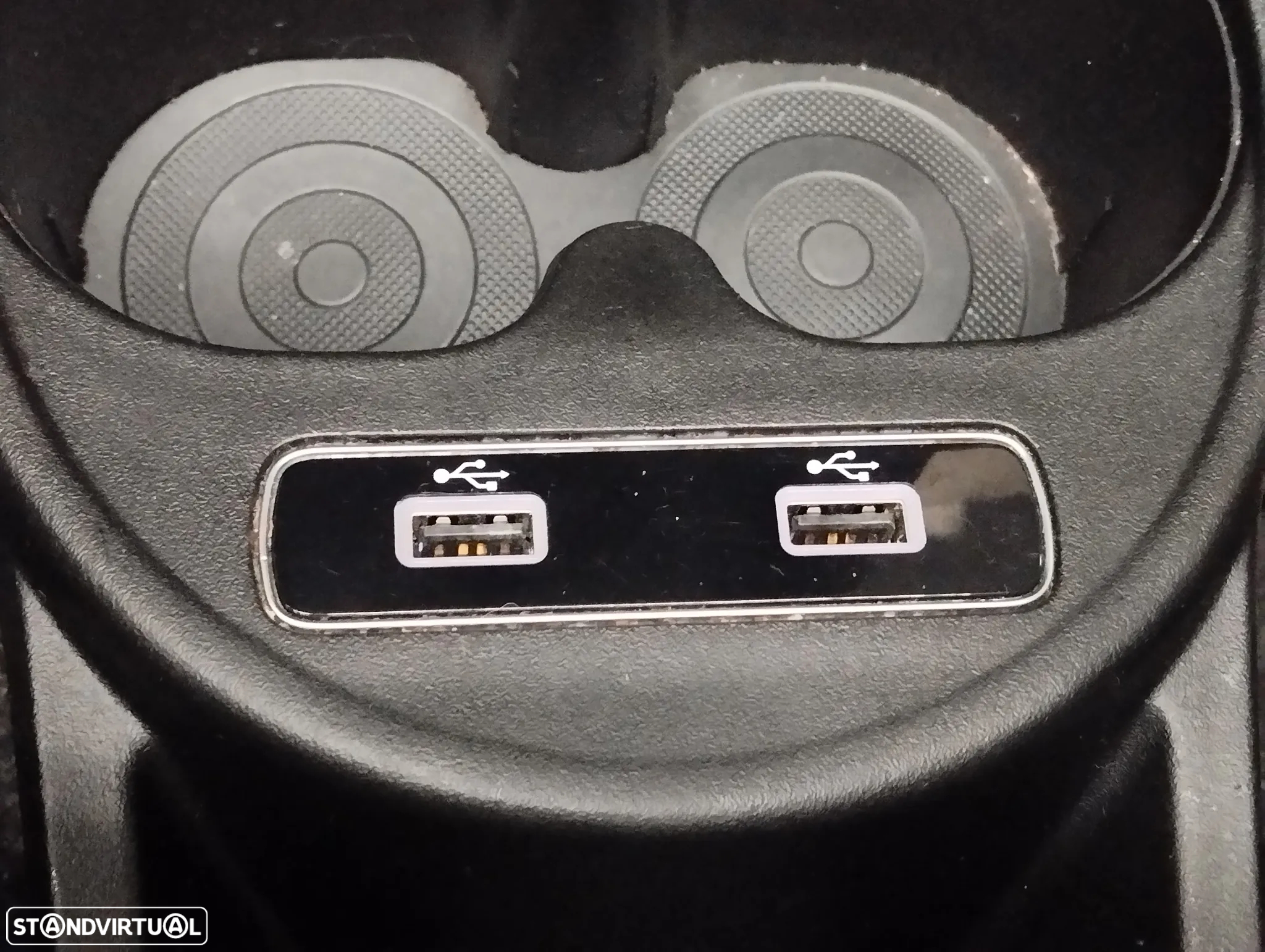 Fiat 500C 1.0 Hybrid Star - 39