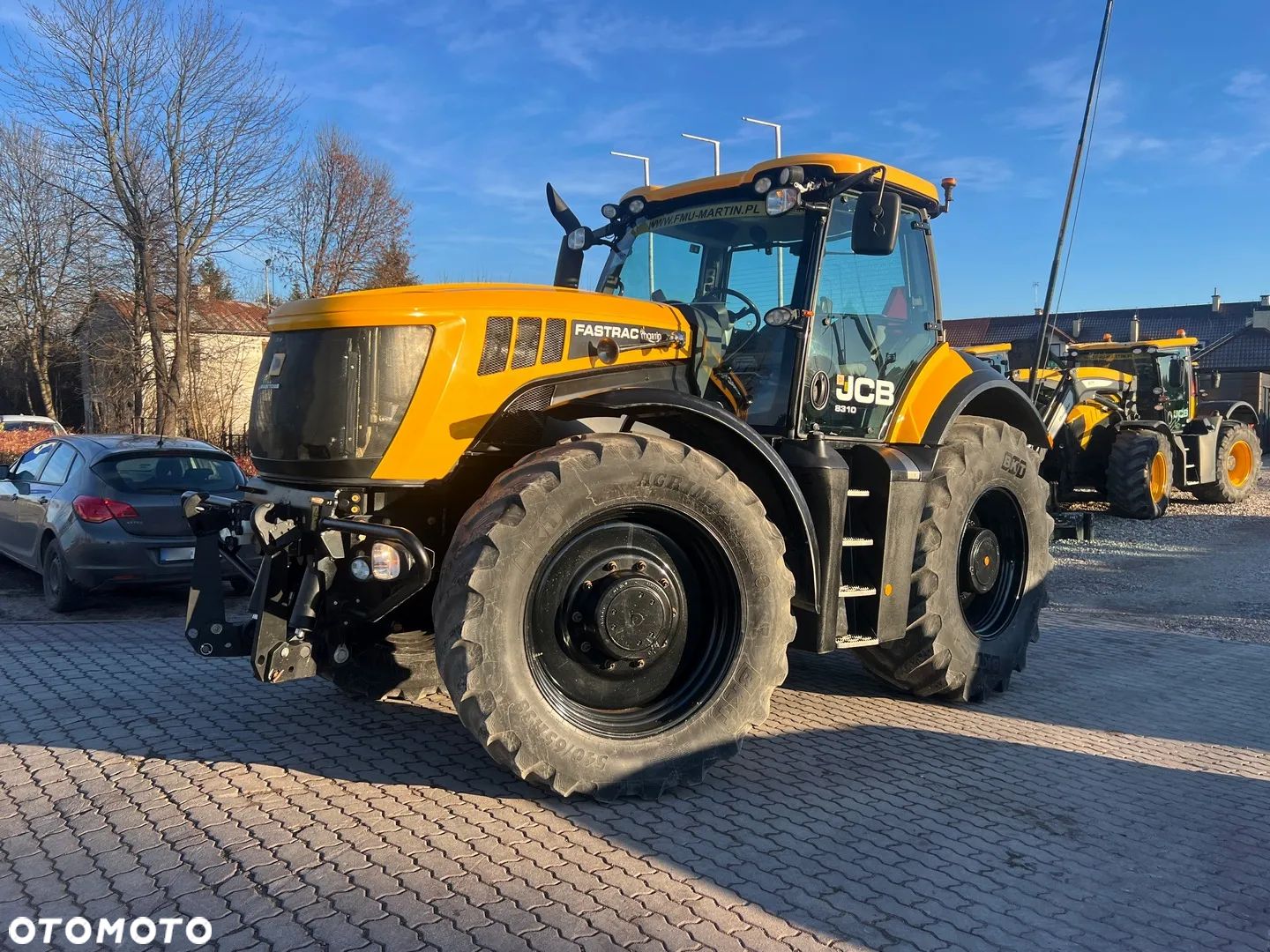 JCB Fastrac 8310 - 1