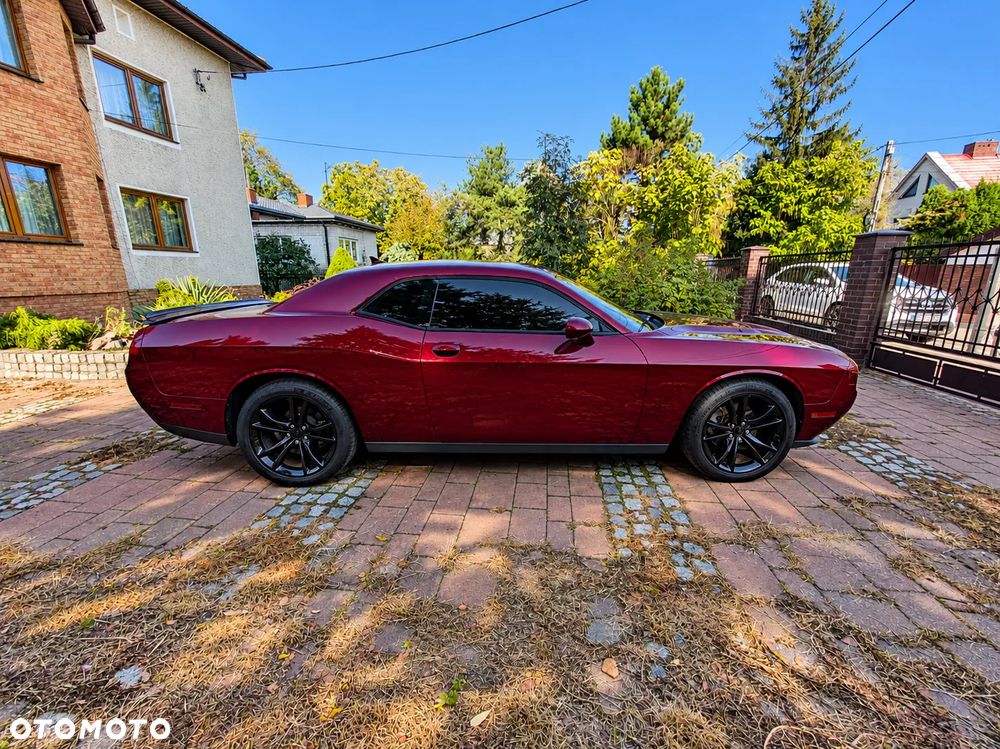 Dodge Challenger 2019 photo 4