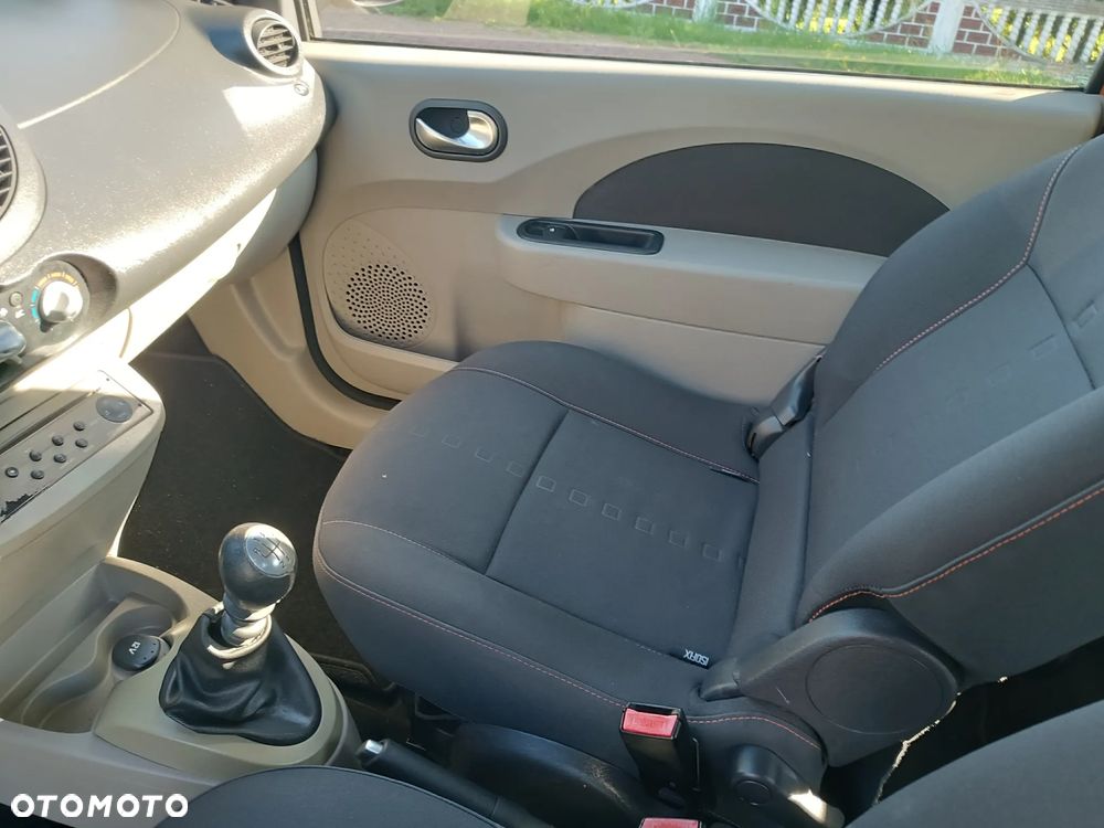 Renault Twingo 1.2 16V Elysee - 34