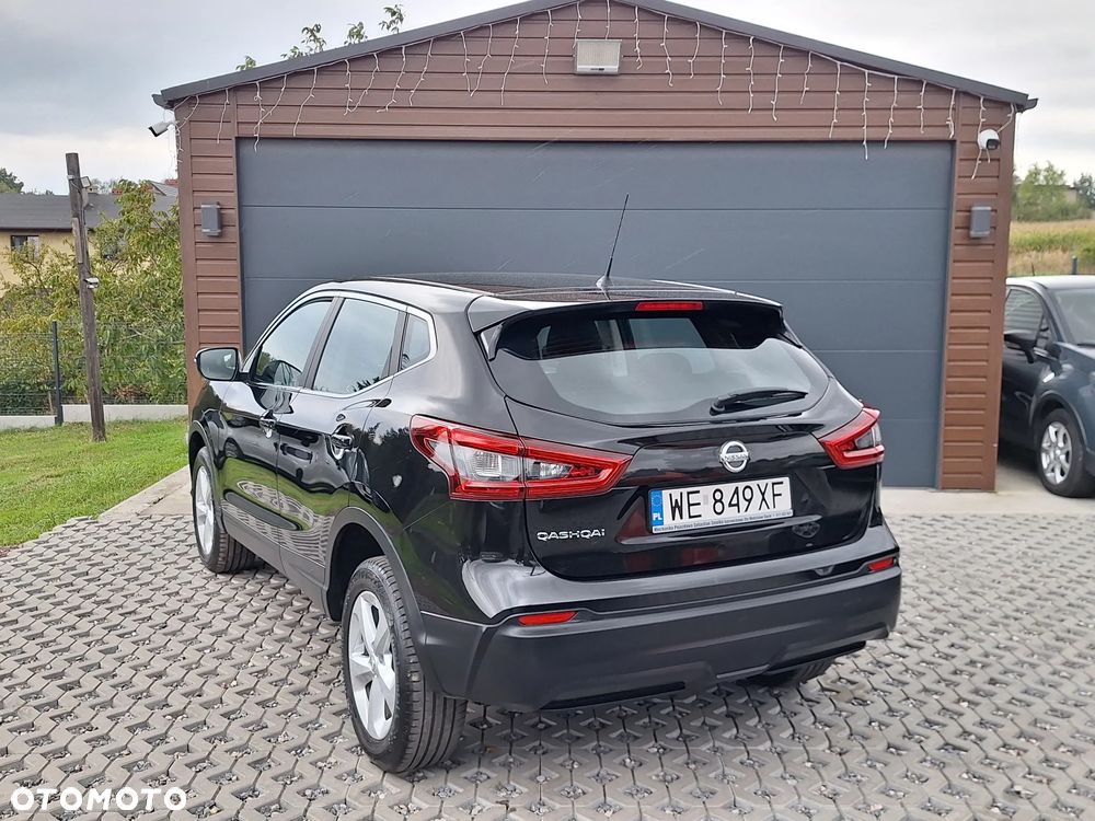 Nissan Qashqai - 4