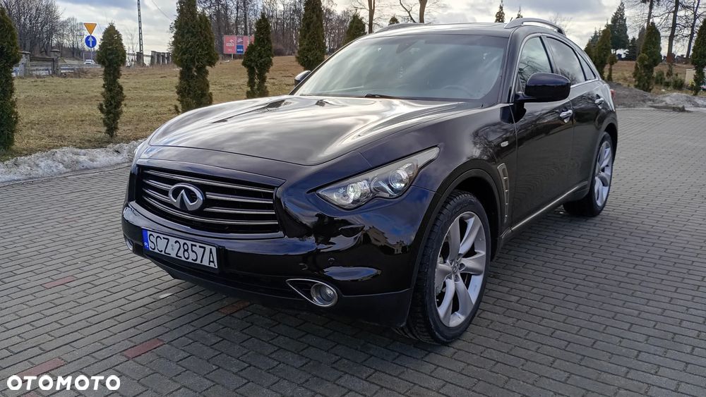 Infiniti FX - 8