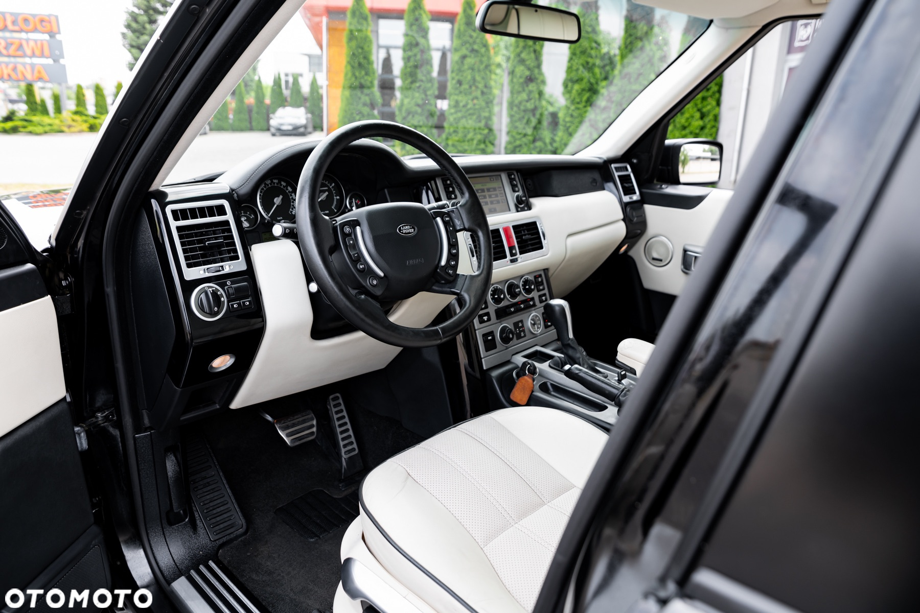 Land Rover Range Rover V8 Supercharged - 5