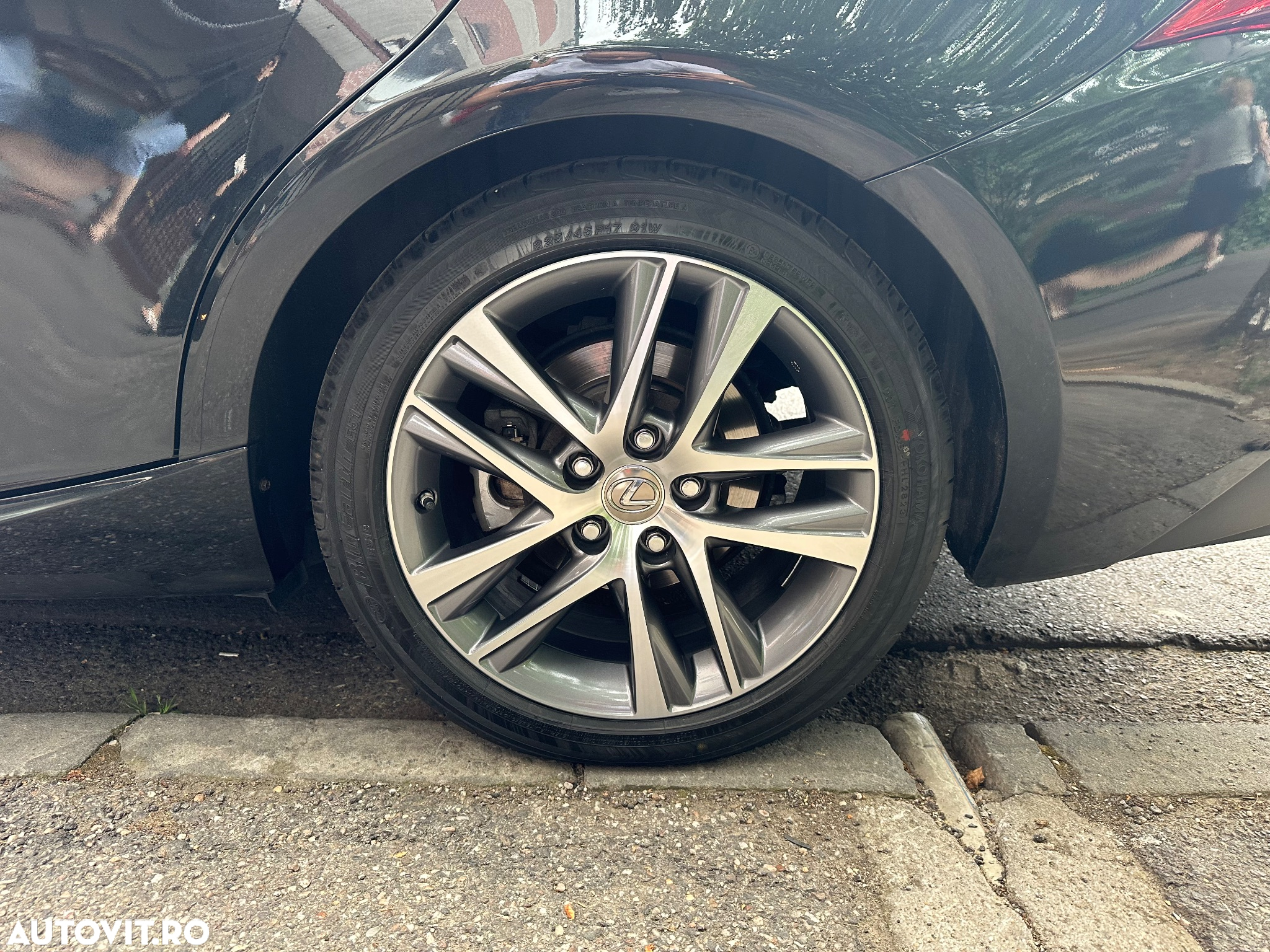 Lexus Seria IS 200t Executive - 17