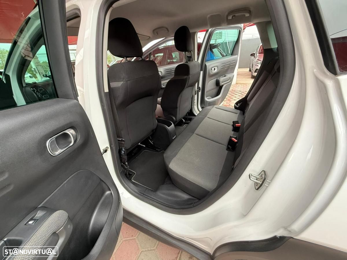 Citroën C3 1.2 PureTech Shine - 18