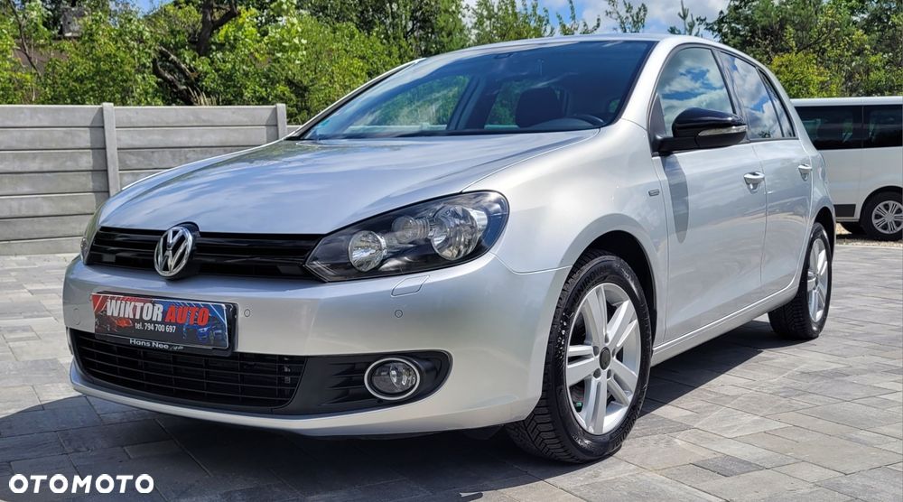 Volkswagen Golf - 6