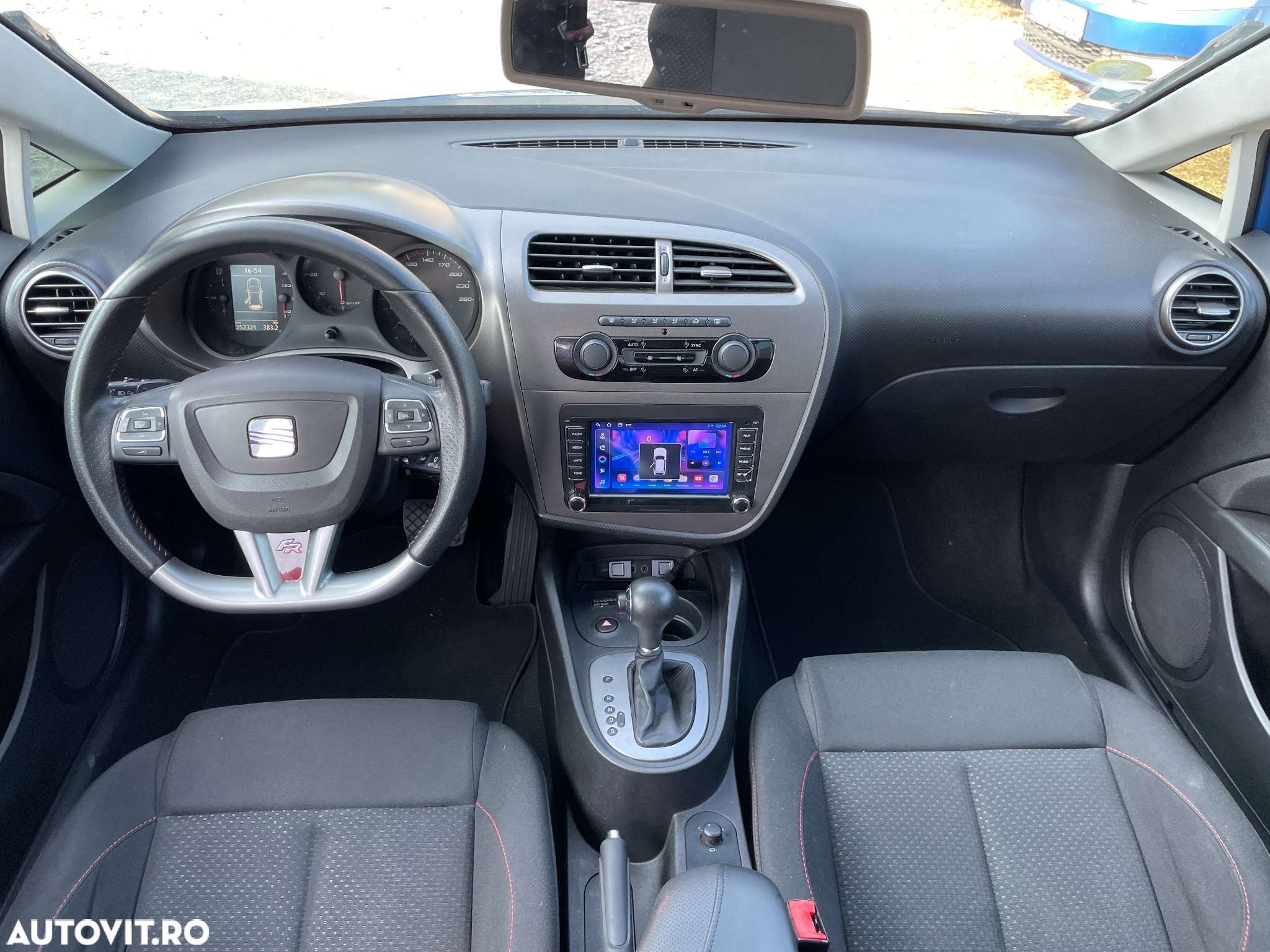 Seat Leon 2.0 TDI DPF DSG FR - 8