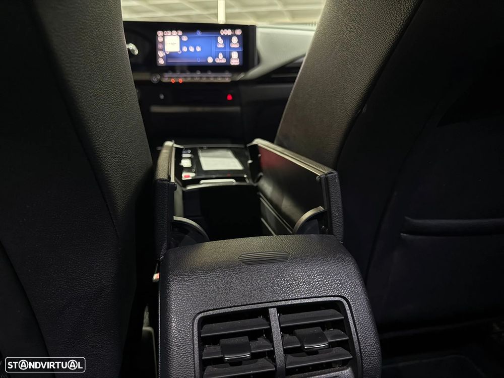 Opel Astra 1.5 D GS Aut. - 32