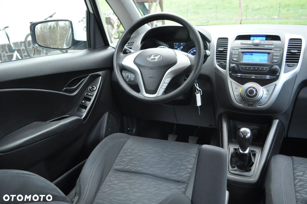 Hyundai ix20 1.4 blue Comfort - 18