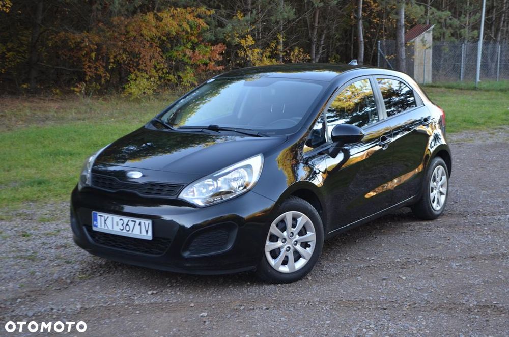 Kia Rio - 4