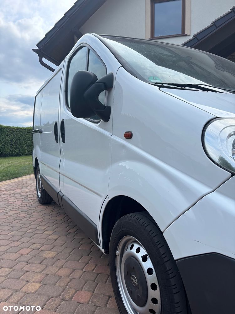 Opel Vivaro - 13