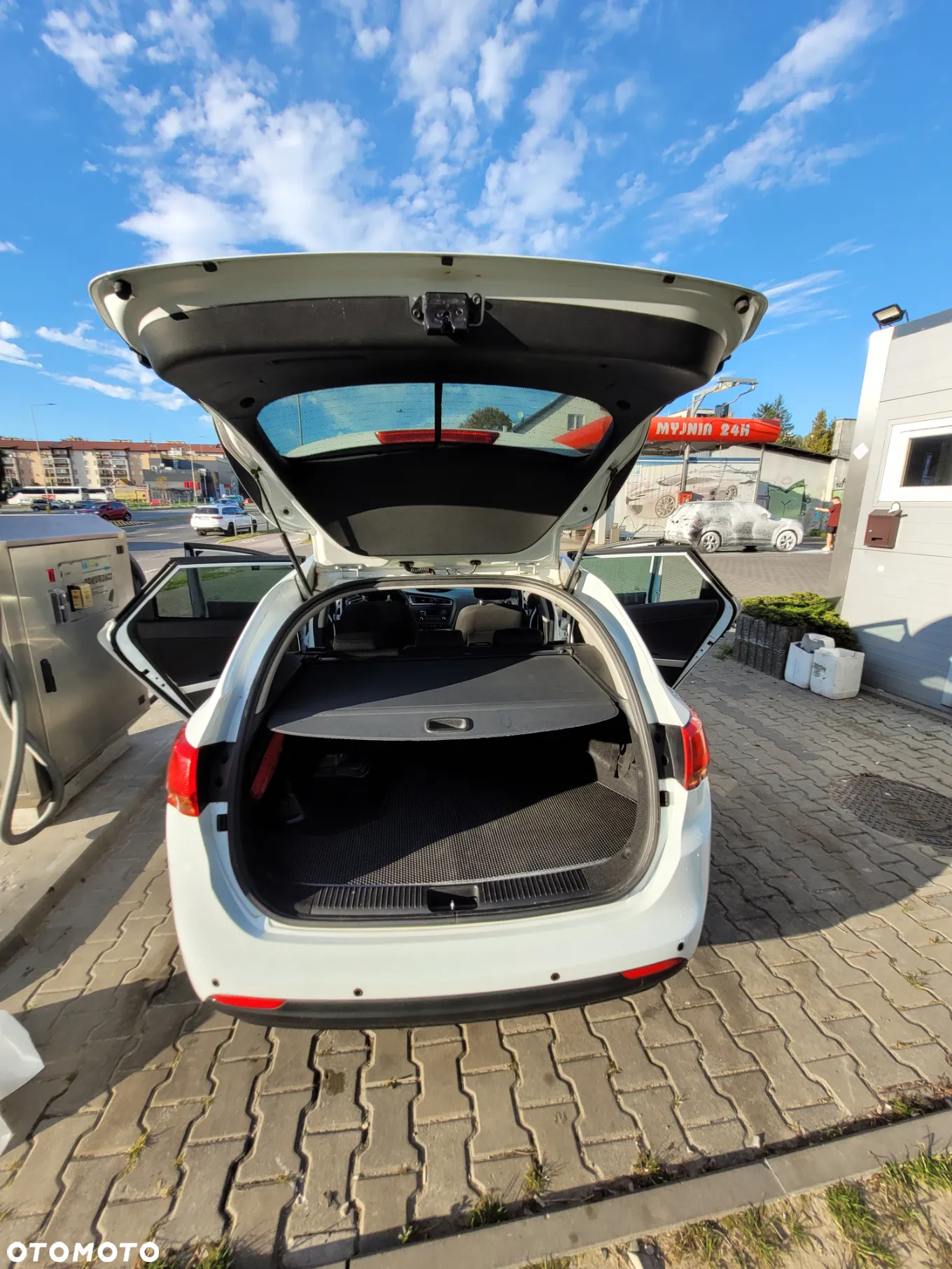 Kia Ceed Cee'd 1.6 CRDi L - 10