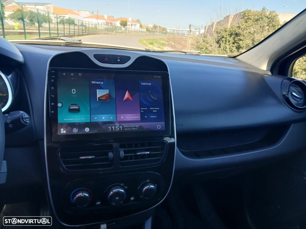 Renault Clio Sport Tourer 0.9 TCE Dynamique S - 16