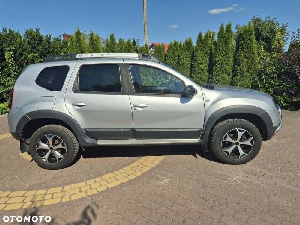 Dacia Duster 1.6 SCe Urban Explorer S&S - 21