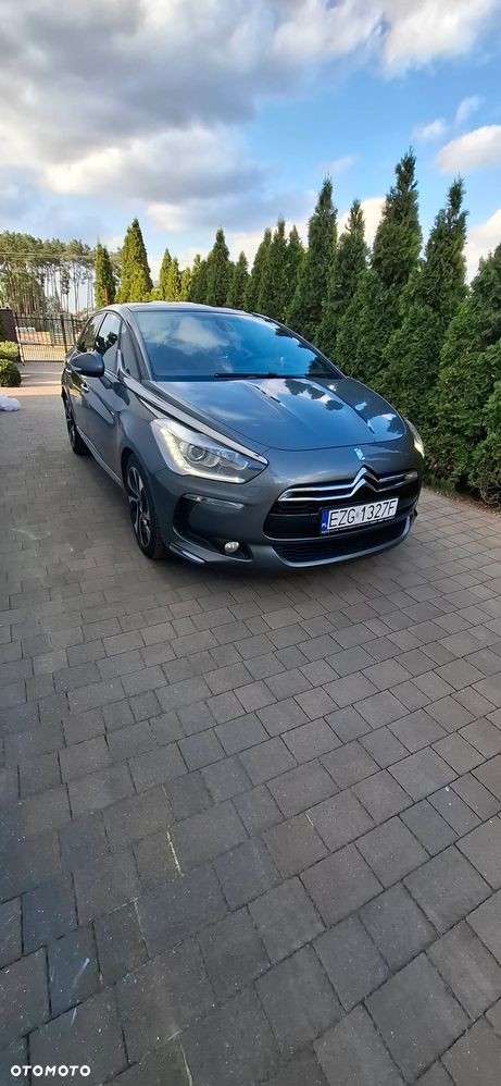 Citroën DS5 Hybrid4 EGS6 Chic - 1