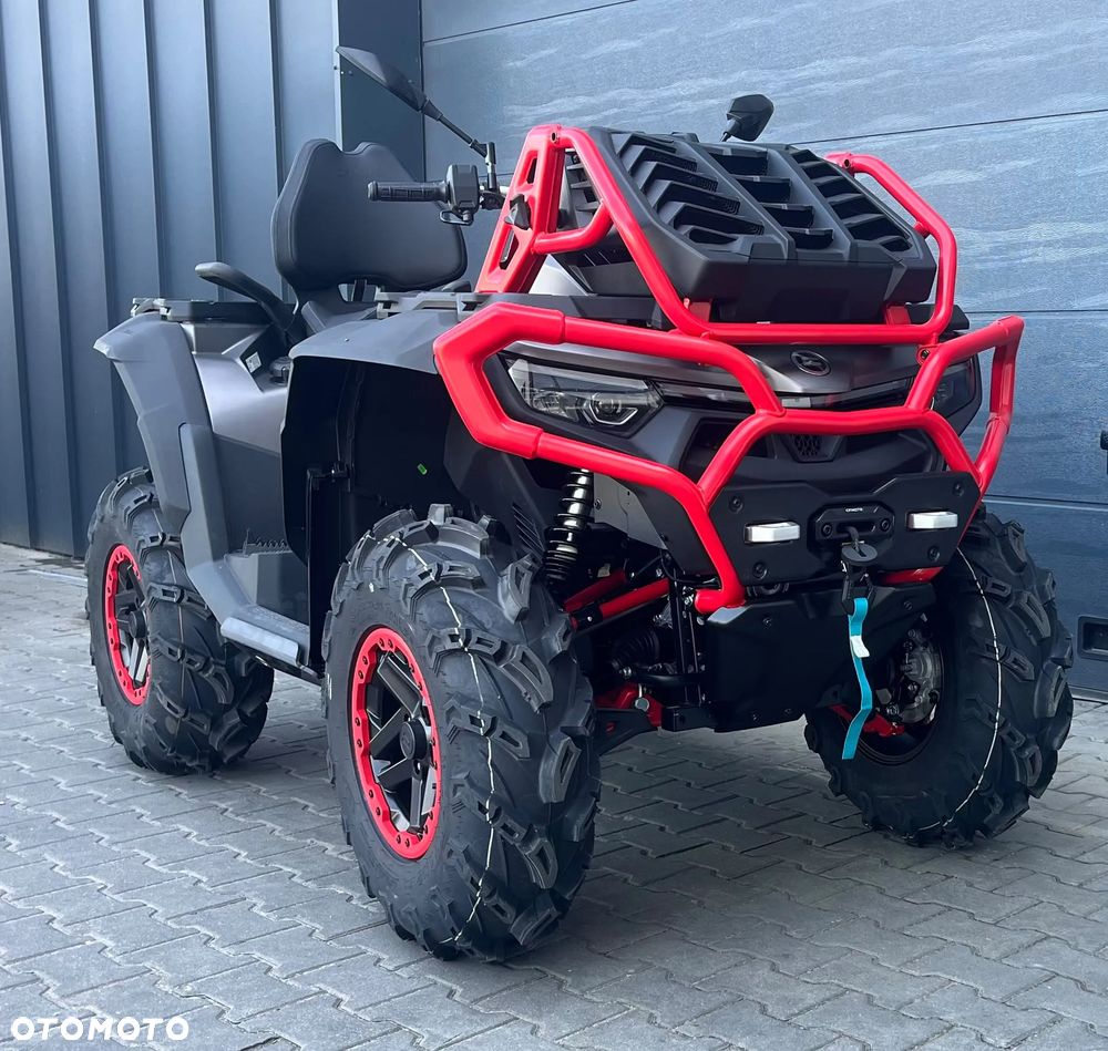 CFMoto CForce - 8
