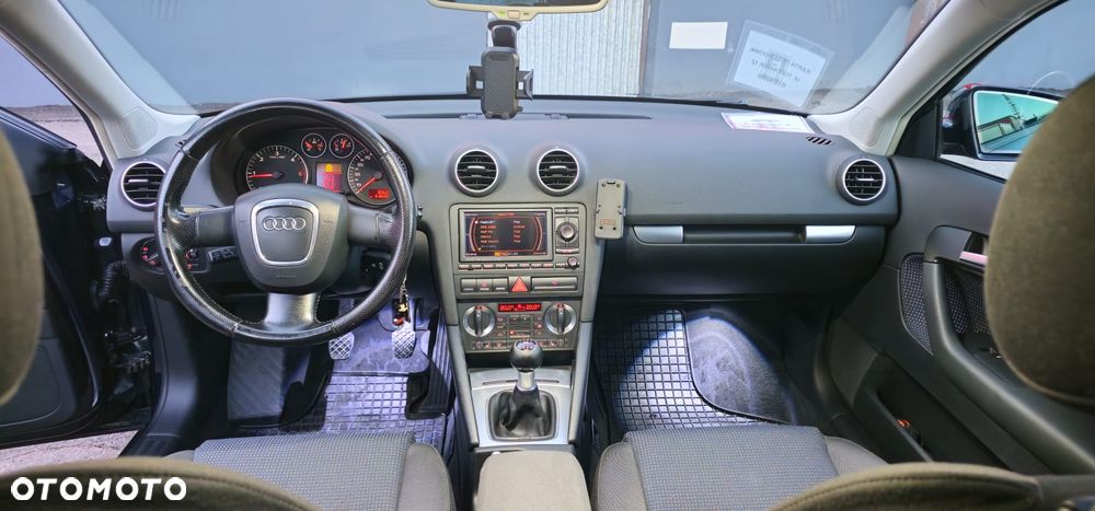 Audi A3 Sportback 2.0 TDI DPF Ambition - 16
