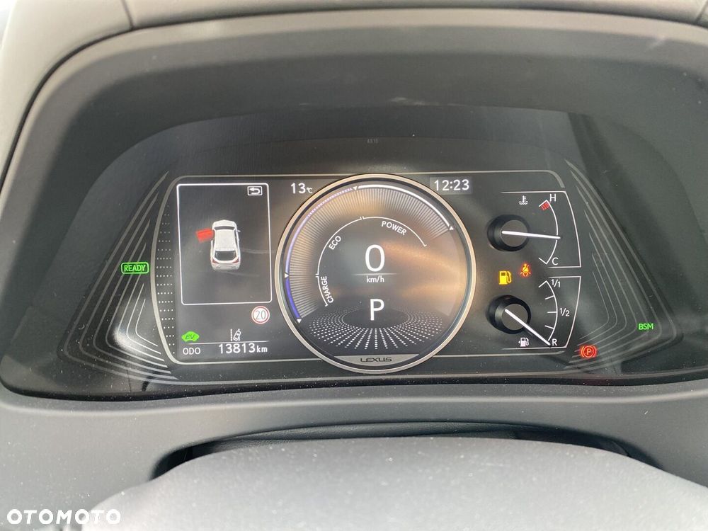 Lexus UX 250h GPF F Sport Design 2WD - 18