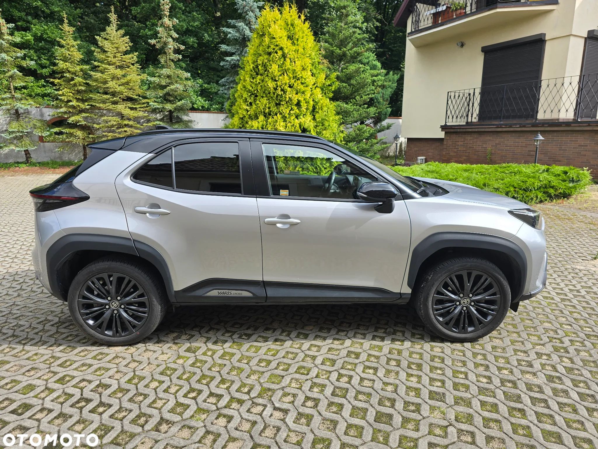 Toyota Yaris Cross Hybrid 1.5 Adventure 4x4 - 1