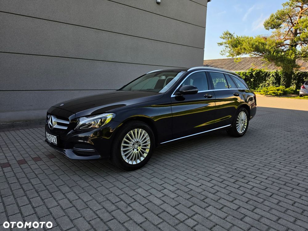 Mercedes-Benz Klasa C 180 7G-TRONIC - 23