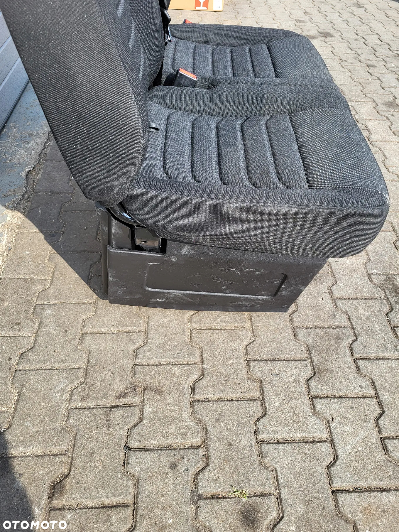 Kanapa ławka pasażera 2 osobowa nowa Iveco Daily 22- - 5