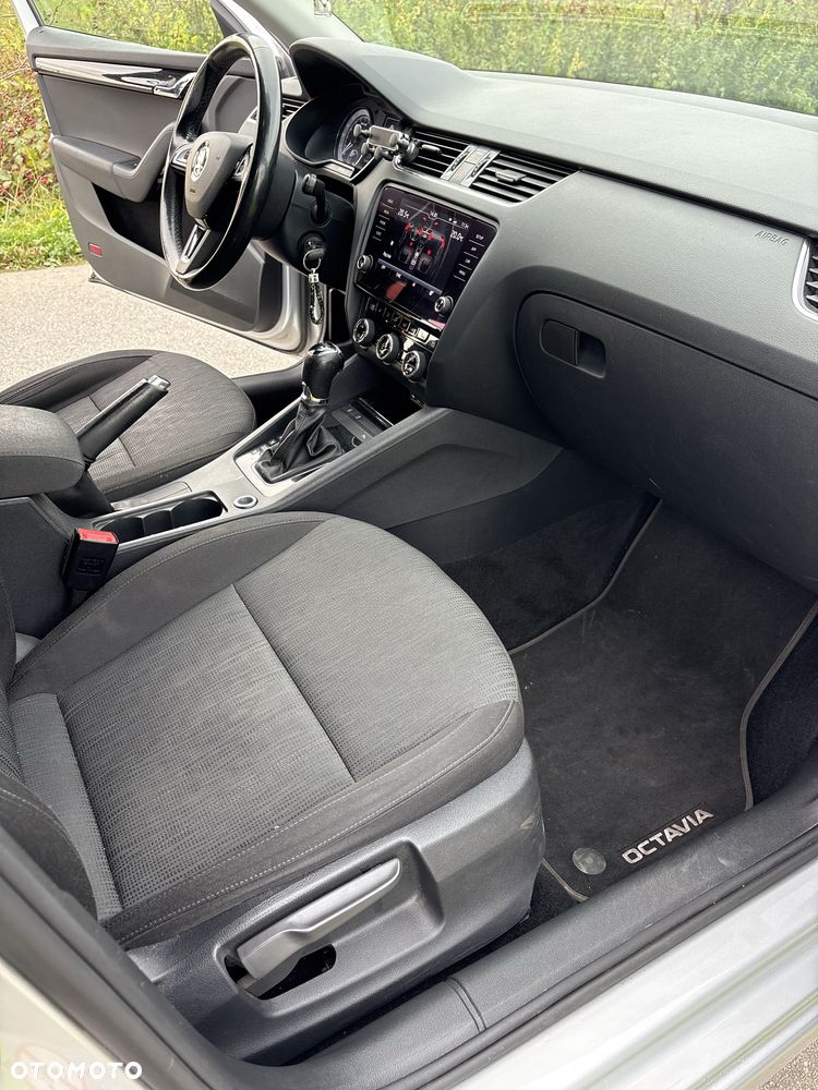 Skoda Octavia - 6