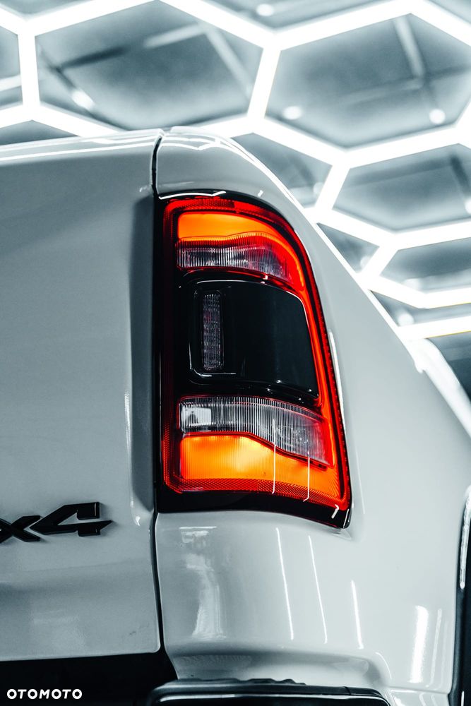 RAM 1500 Quad Cab Longbed Bighorn - 9