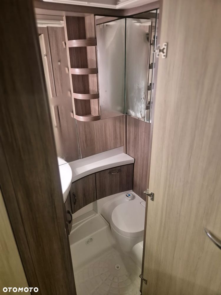 Hobby De Luxe 495 UL - 10