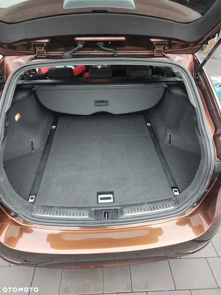 Toyota Avensis 2.0 D-4D Prestige - 9