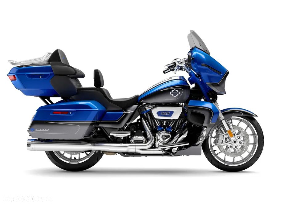 Harley-Davidson CVO Street Glide - 5