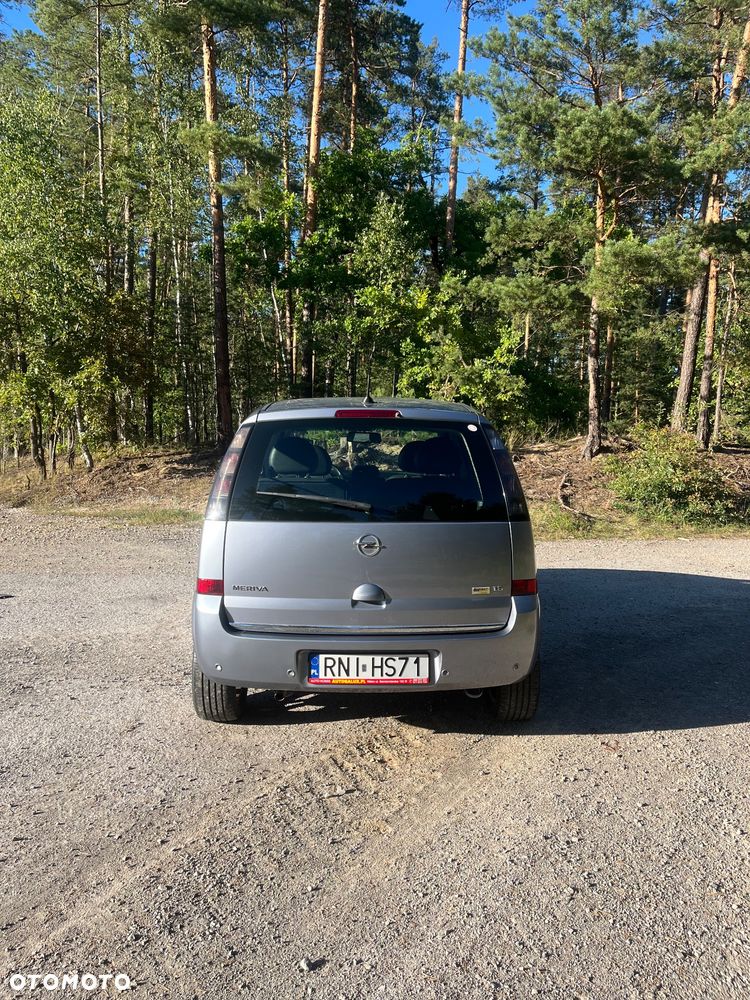 Opel Meriva 1.6 Essentia - 6