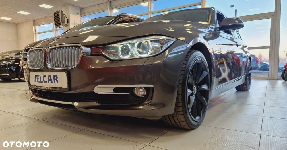 BMW Seria 3 328i Modern Line - 4