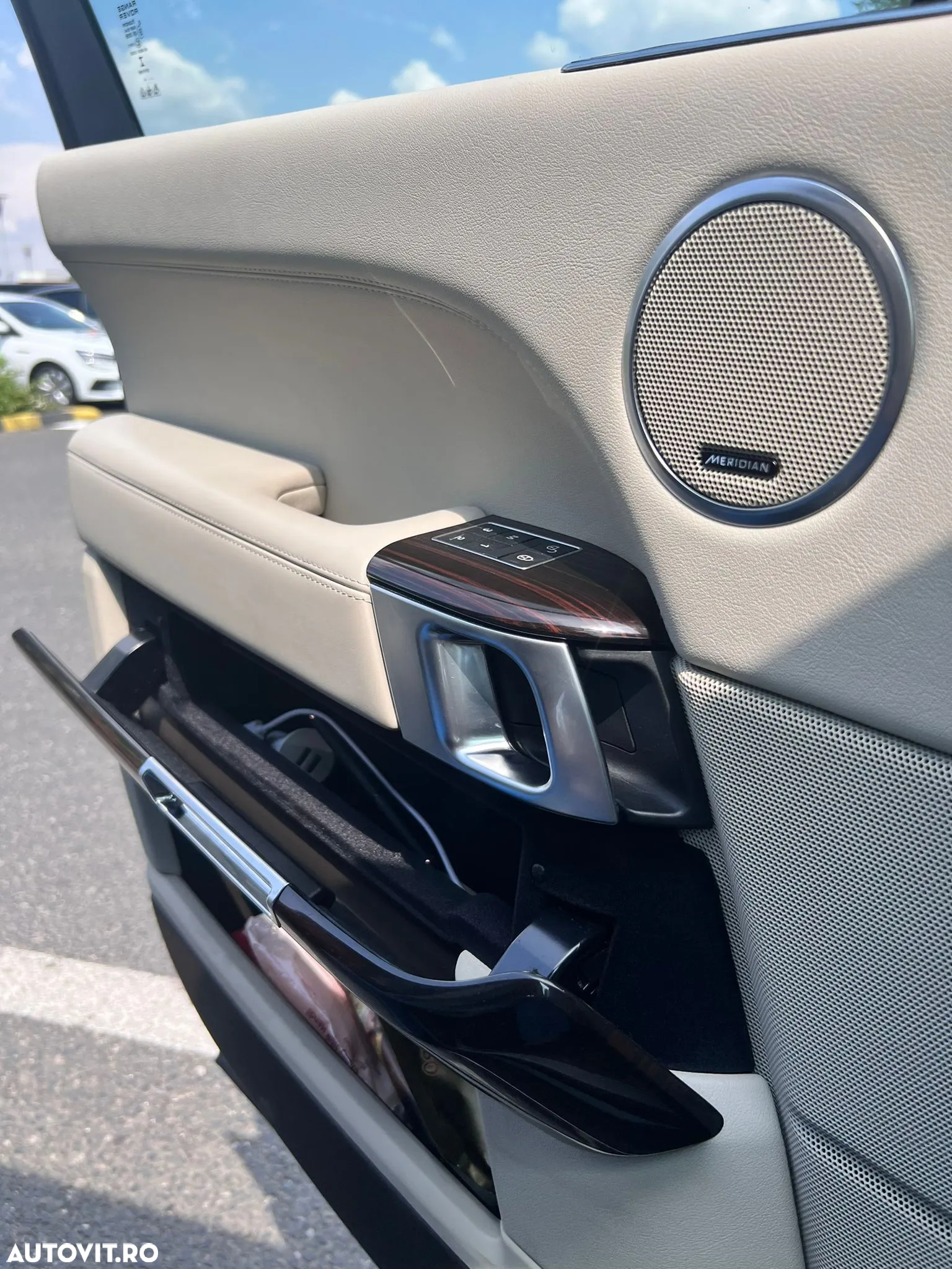 Land Rover Range Rover Vogue - 2