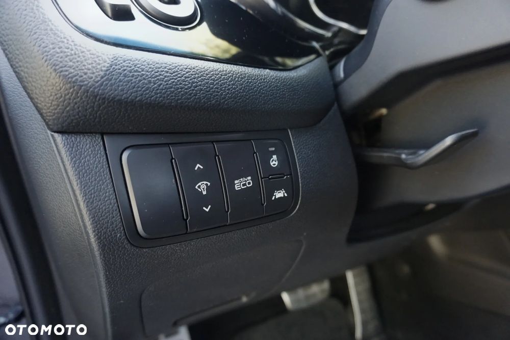 Kia Ceed 1.6 GDI XL DCT - 23