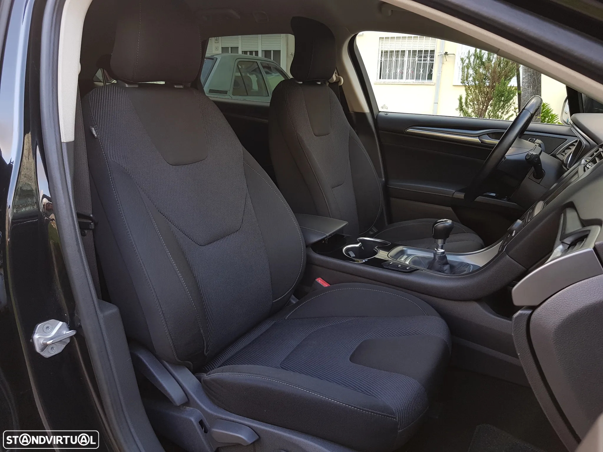 Ford Mondeo SW 1.5 TDCi Titanium ECOnetic - 36