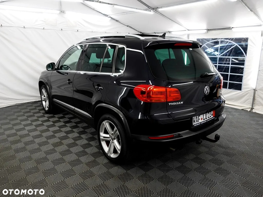 Volkswagen Tiguan 2.0 TDI Perfectline R-Style - 4