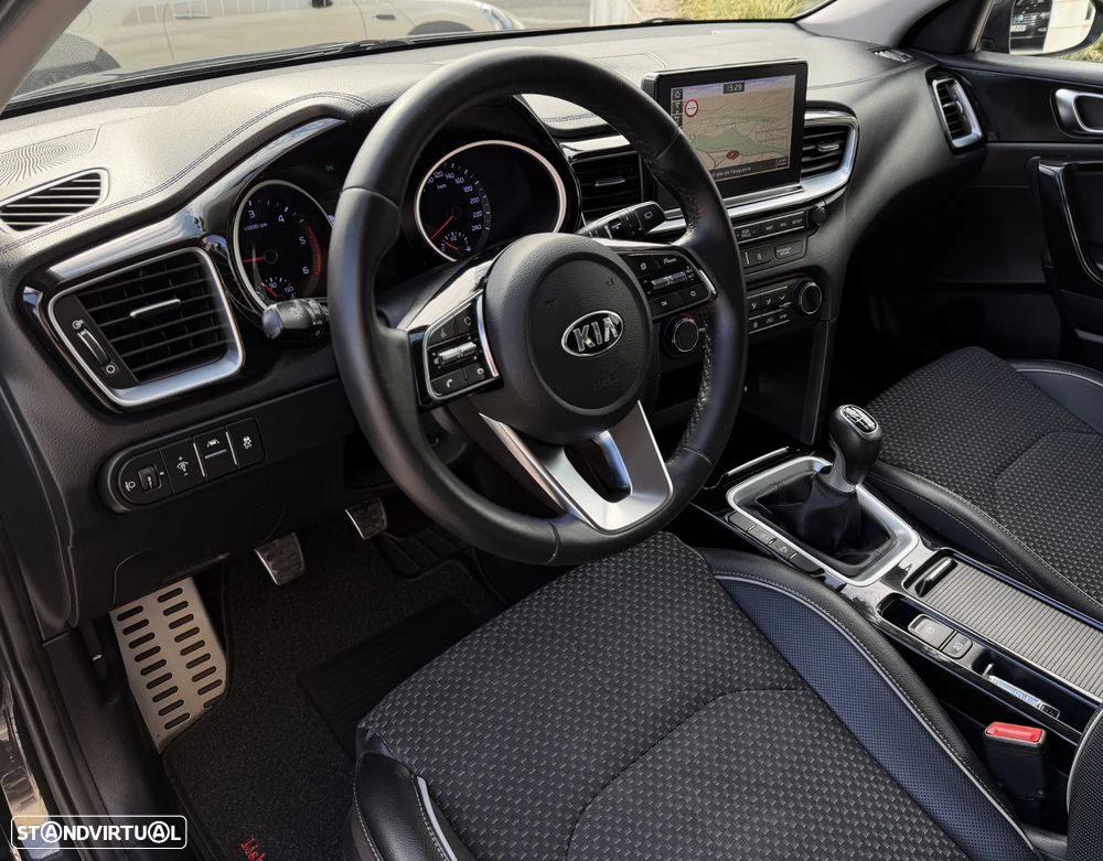 Kia Ceed SW 1.6 CRDi TX - 12