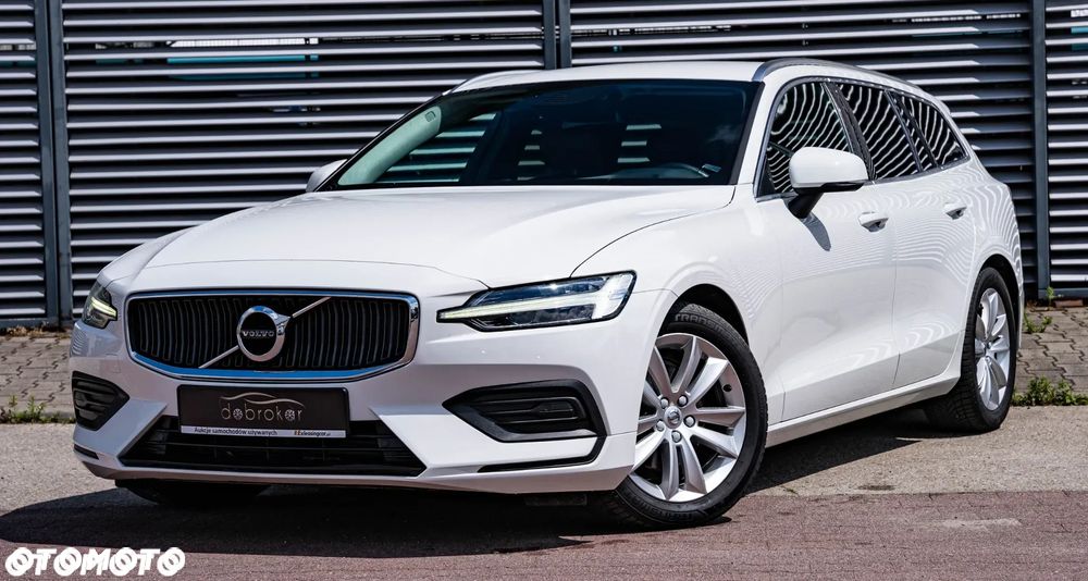 Volvo V60 D3 Geartronic Momentum - 1