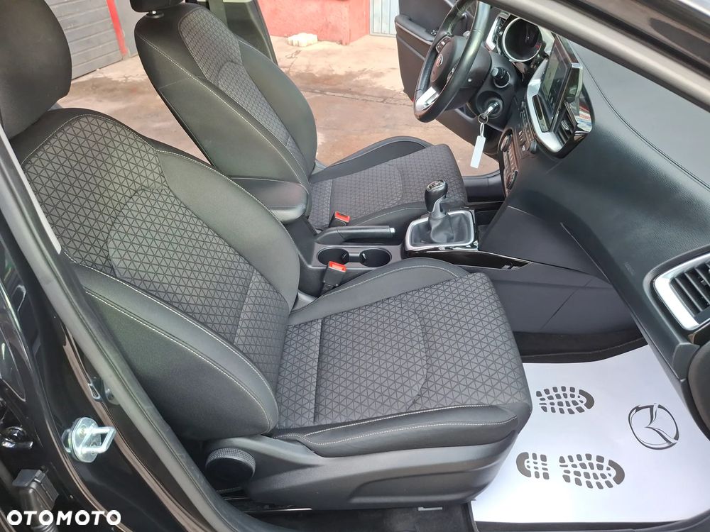 Kia Ceed 1.4 T-GDI OPF Spirit - 6