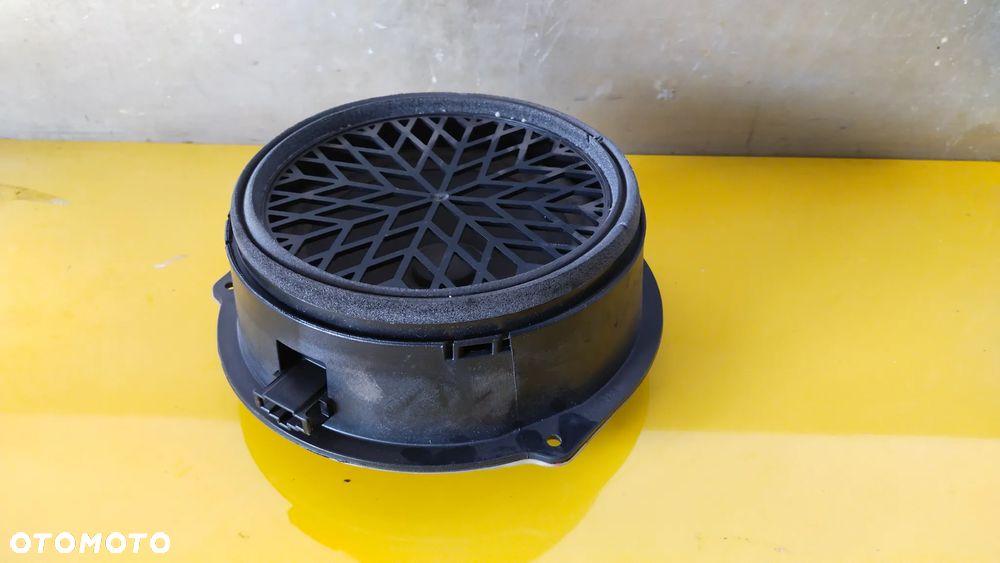 AUDI  GŁOŚNIK BANG OLUFSEN 8K0035411A - 1