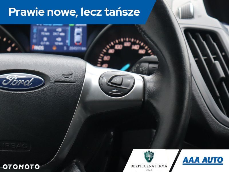 Ford Kuga - 24