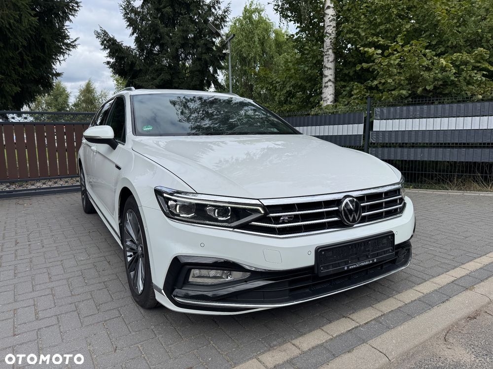 Volkswagen Passat - 2