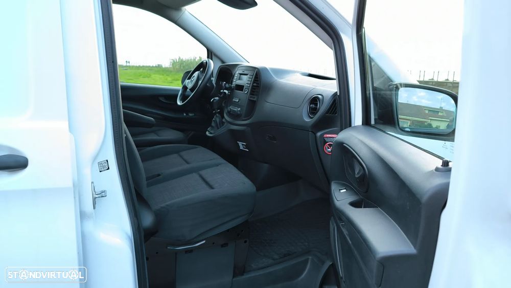 Mercedes-Benz Vito 114, caixa fechada térmica com ar condicionado - 15