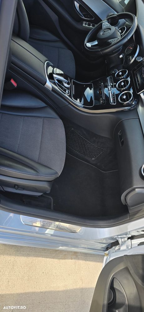 Mercedes-Benz C - 11