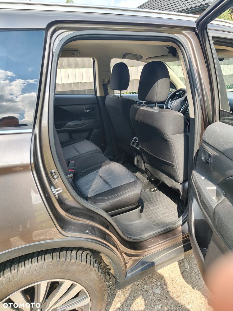 Mitsubishi Outlander 2.0 Intense + SDA 4WD CVT - 25