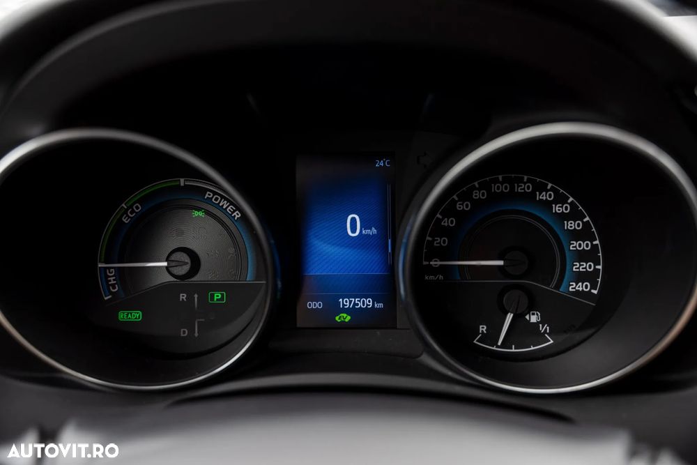 Toyota Auris 1.8 VVT-i Hybrid Automatik Touring Sports Edition - 23