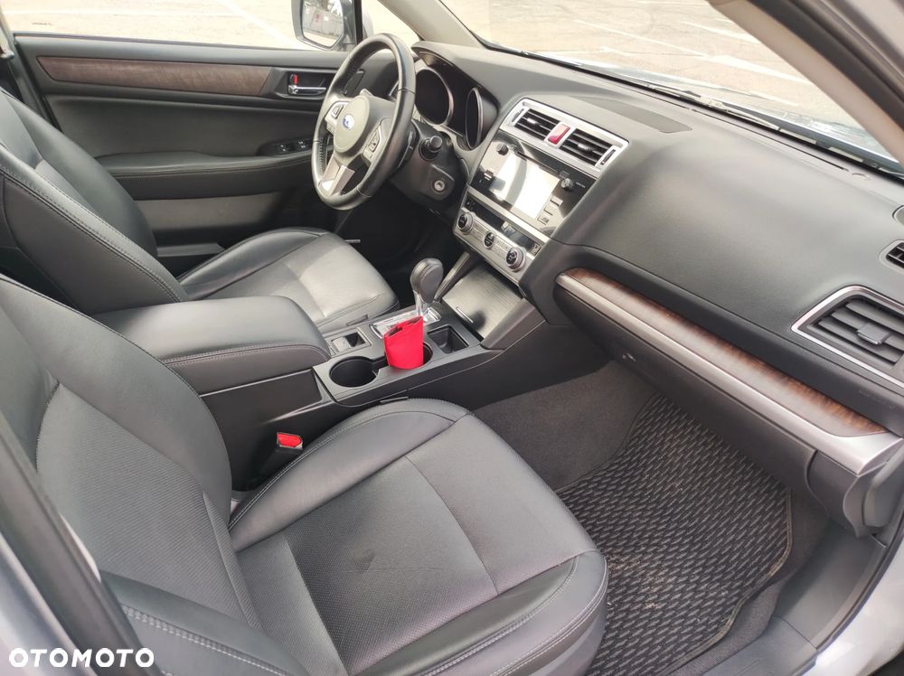 Subaru Outback 2.5i Exclusive - 27
