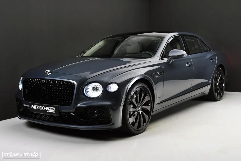 Bentley Flying Spur V8 Azure - 1
