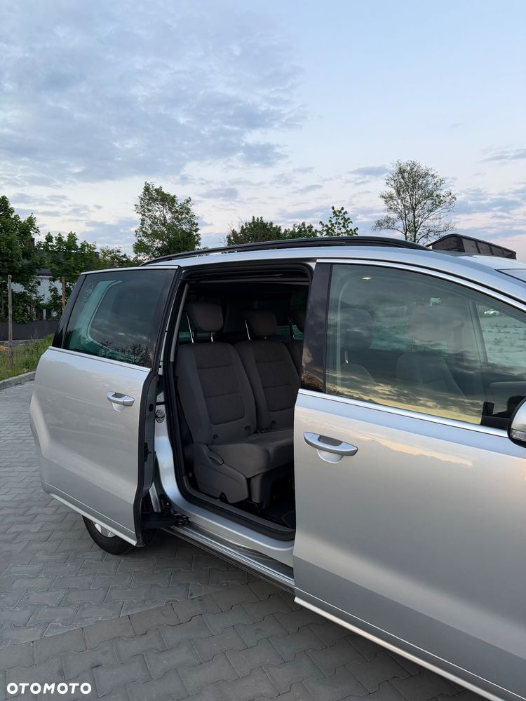 Volkswagen Sharan 2.0 TDI BlueMotion Technology Comfortline - 26